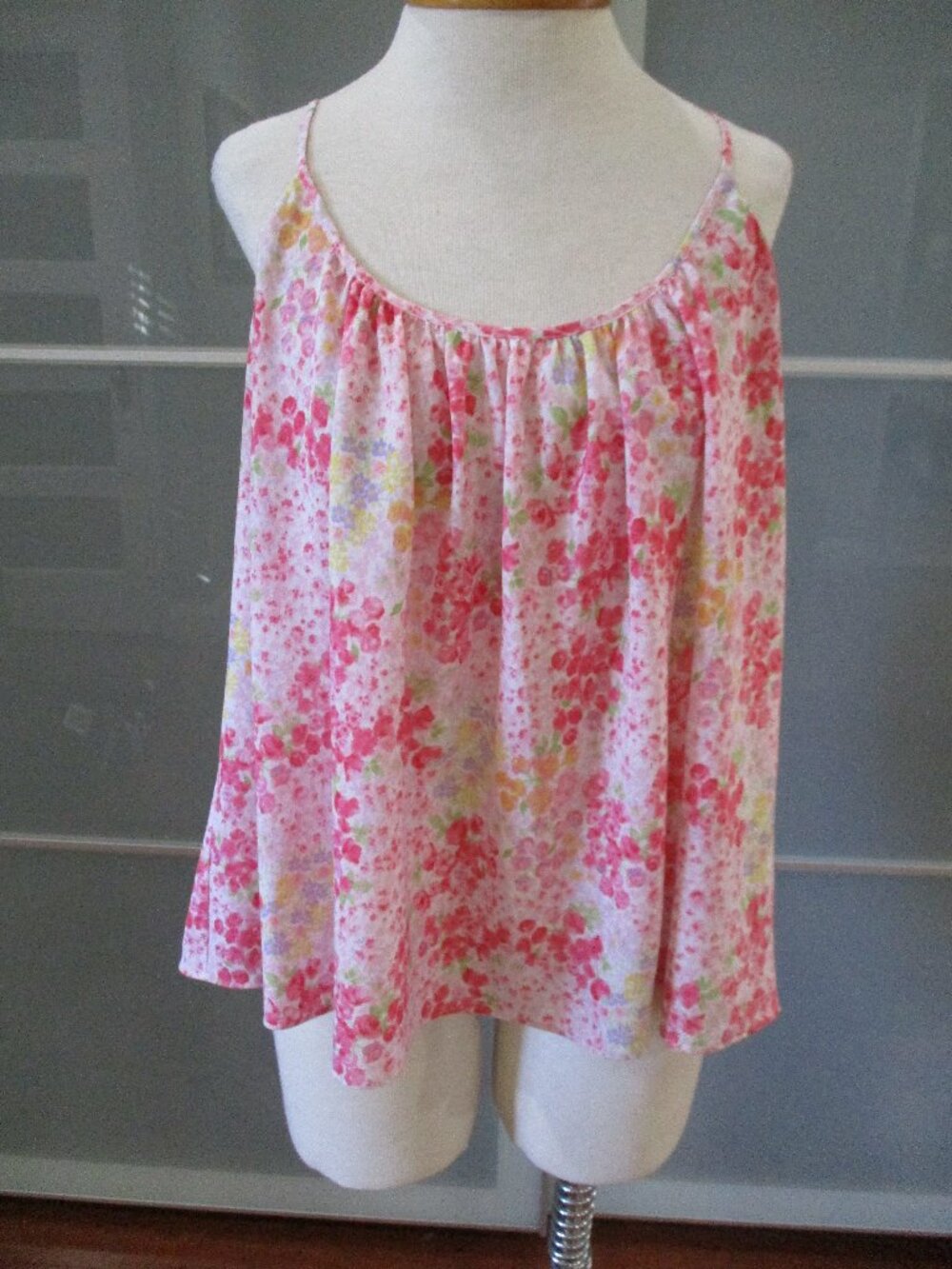 Vintage Oscar de la Renta Pink Label Floral Print Round Neck Tank Top